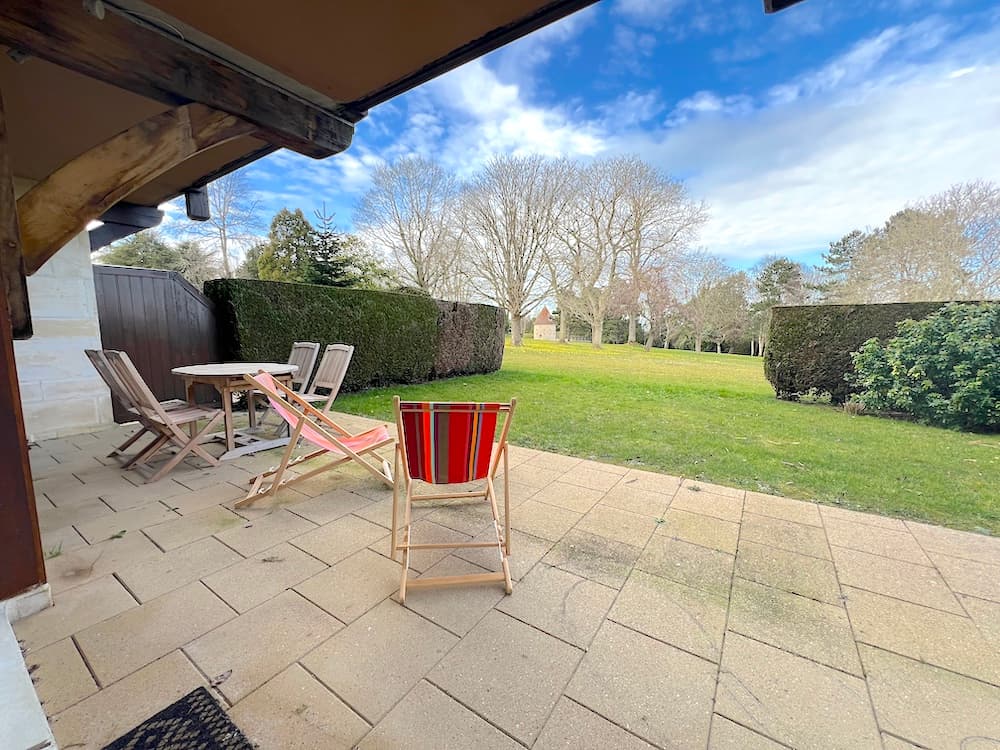 Duplex 93 m2 avec jardin / 2 parkings / piscines / tennis