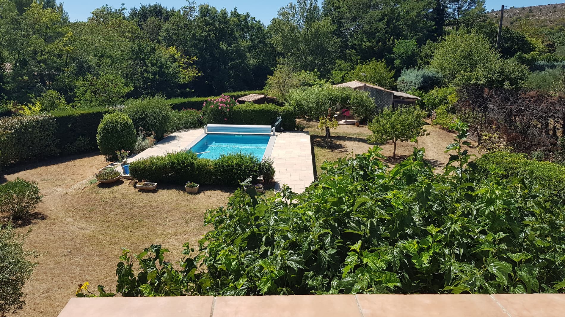 Vente à Terme Libre: Villa 5 pièces 170m², Terrain 2630m², studio indépendant